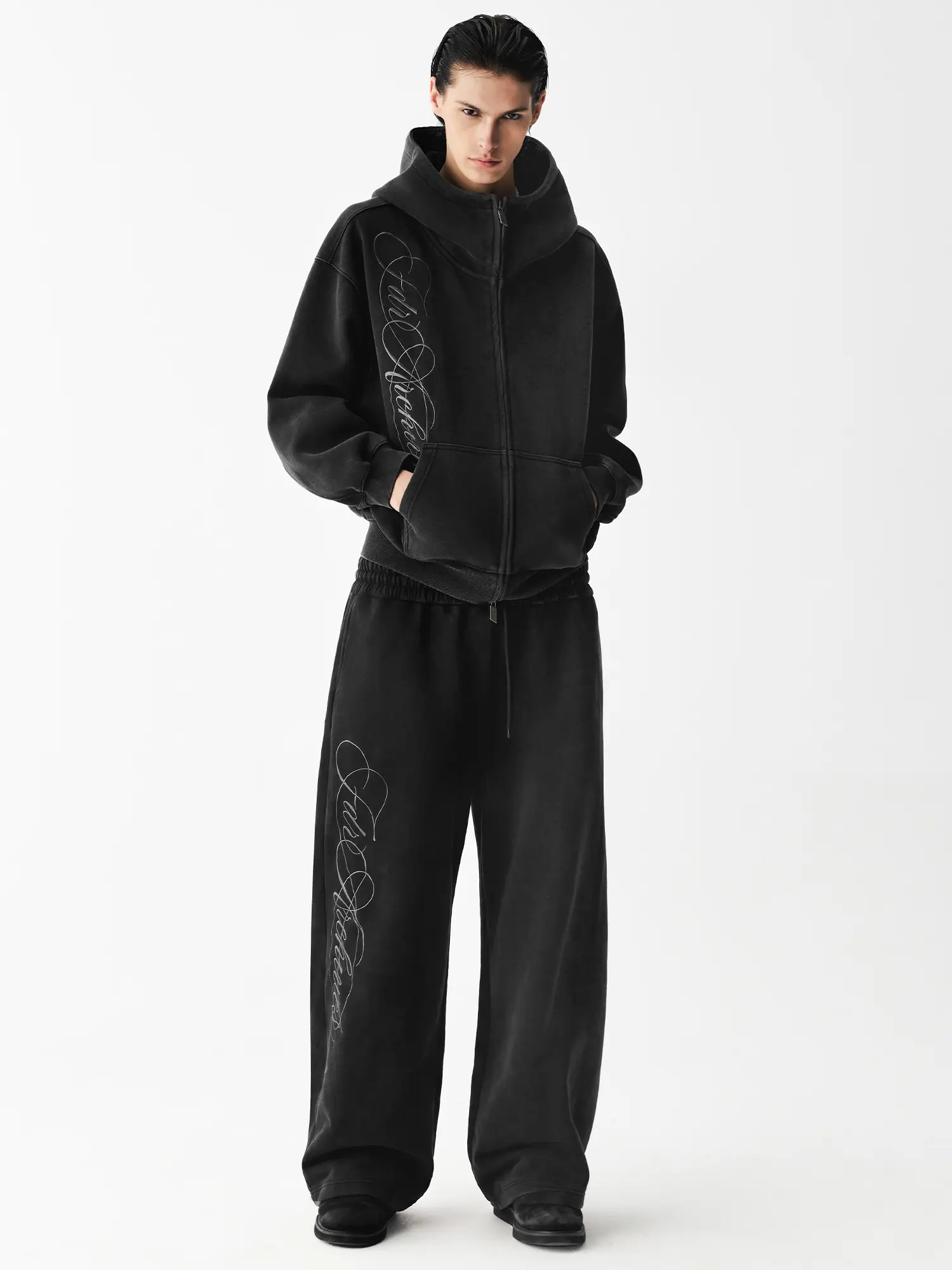 FDR Embroidered Script Letter Washed Zip-Up Hoodie, Women's High-Collar Big Hood Sweatshirt Eases Social Anxiety , Flattering Fit & Exclusive Y2K Streetwear Style for Casual Everyday Wear