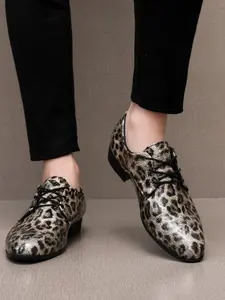 Men's Summer Mirror Leopard Print Business Casual Closed Shoes, Trendy Youthful Party Shoes, Large Sizes 40-50, Nightclub Stage Footwear