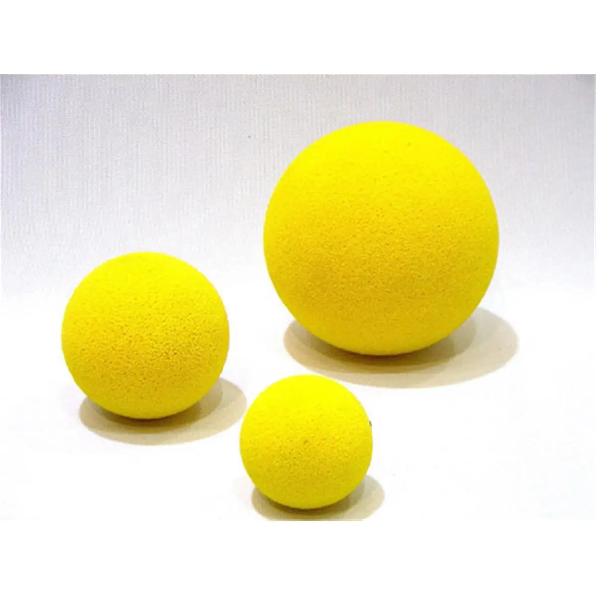 Everrich 3.5-Inch Soft Foam Plastic Ball - Ideal for Lead-Up Ball Handling Skills, Lifestyle Hobbies & Sports Fitness Activities, Foam Plastic Balls
