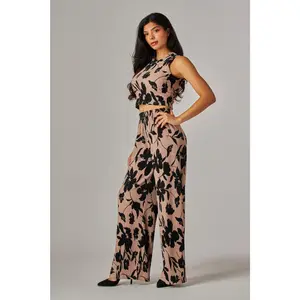 ✨ Set Floral Elegance – Conjunto Mujer