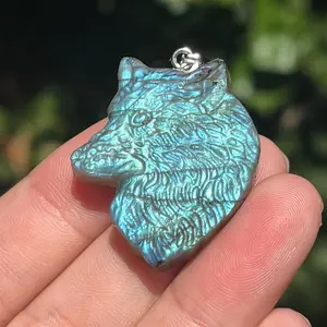Stainless steel labradorite wolf carving pendant