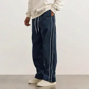 Men’s summer casual athletic pants, loose straight cut, quick-drying and lightweight, outdoor jogging pants