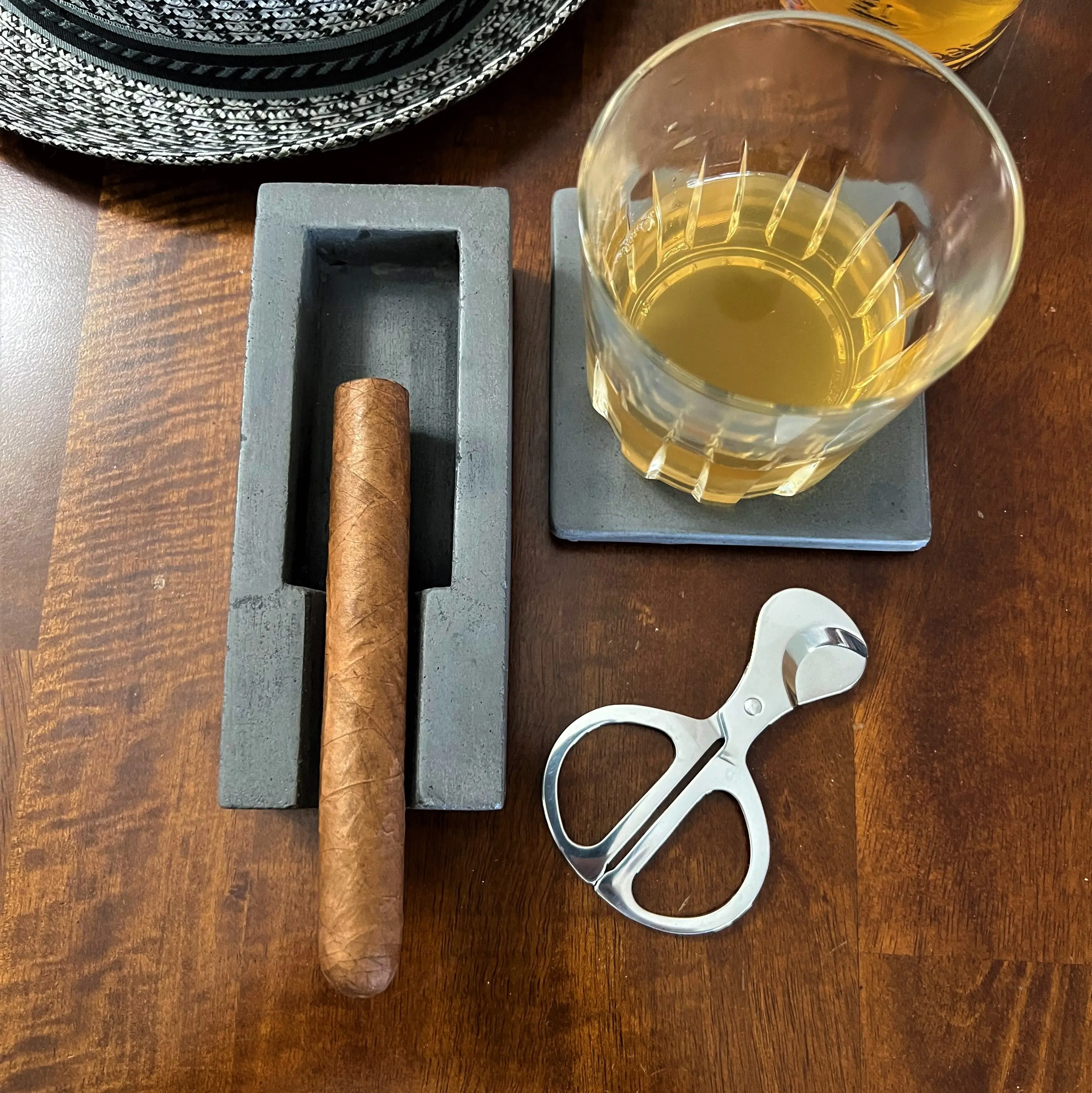 Gray Concrete Single Cigar Ashtray