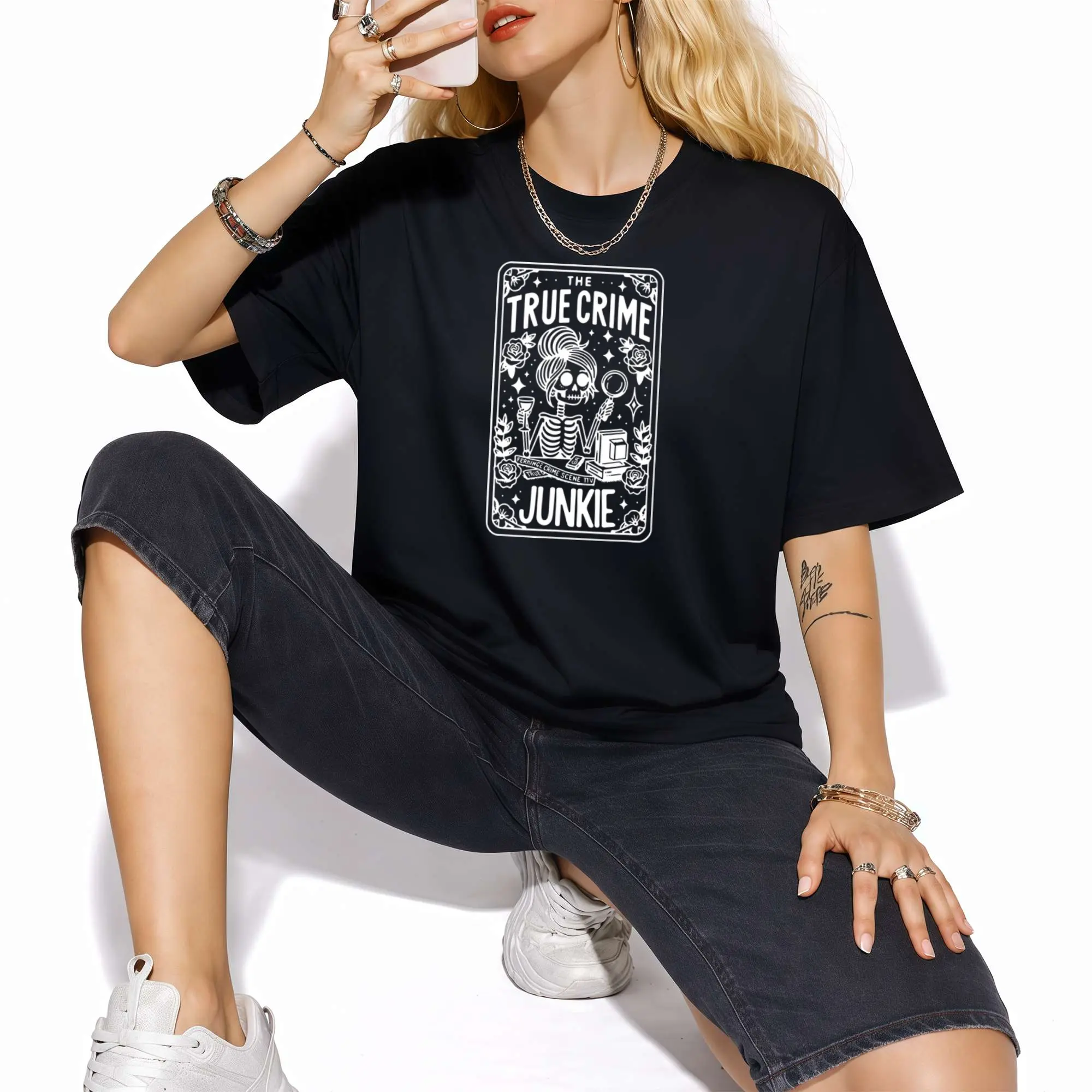 Women's Short-Sleeve Round Neck Breathable Casual T-Shirt - Retro Vintage True Crime Junkie Funny Tarot Card Skeleton Top for Women, Shortsleeve, True Crime Art, Graphic Print, Cotton, Machine Wash, Crewneck, Regular Sleeves, Tshirt