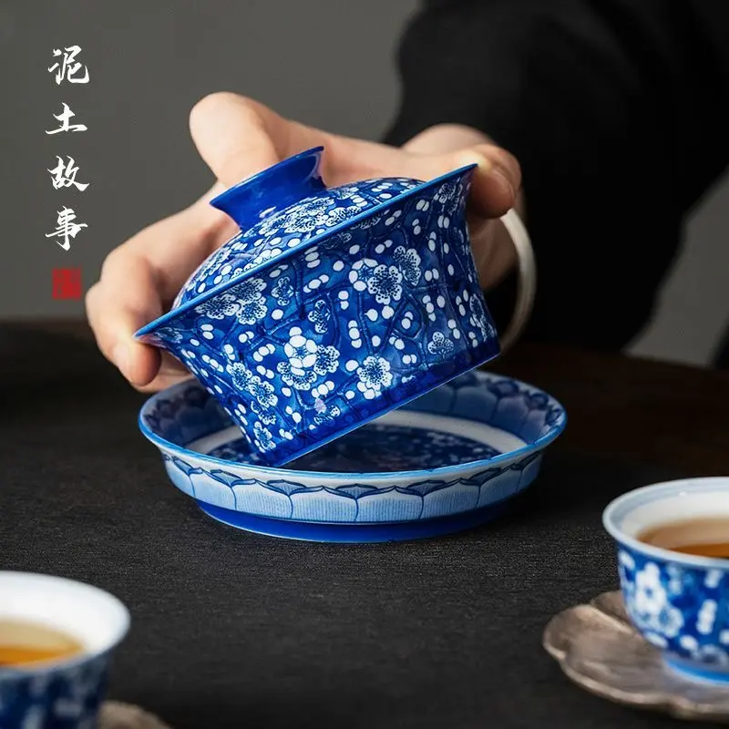 A188. Handmade Ice Plum Blue and White Porcelain Gaiwan Small Sancai Tea Bowl Heat-Resistant Kung Fu Tea Set