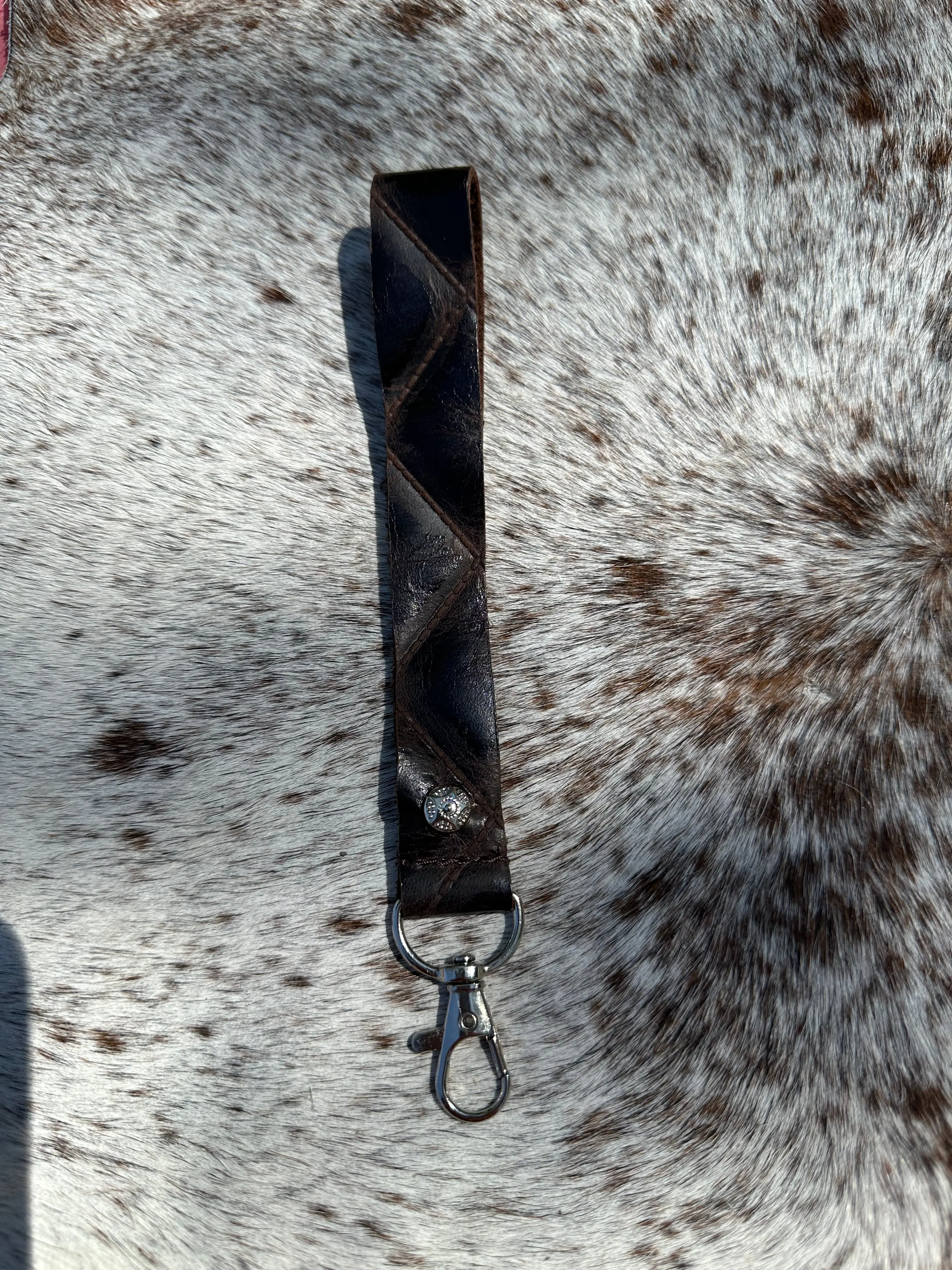 Diamond Chocolate Leather Lanyard Diamond Chocolate Leather Lanyard