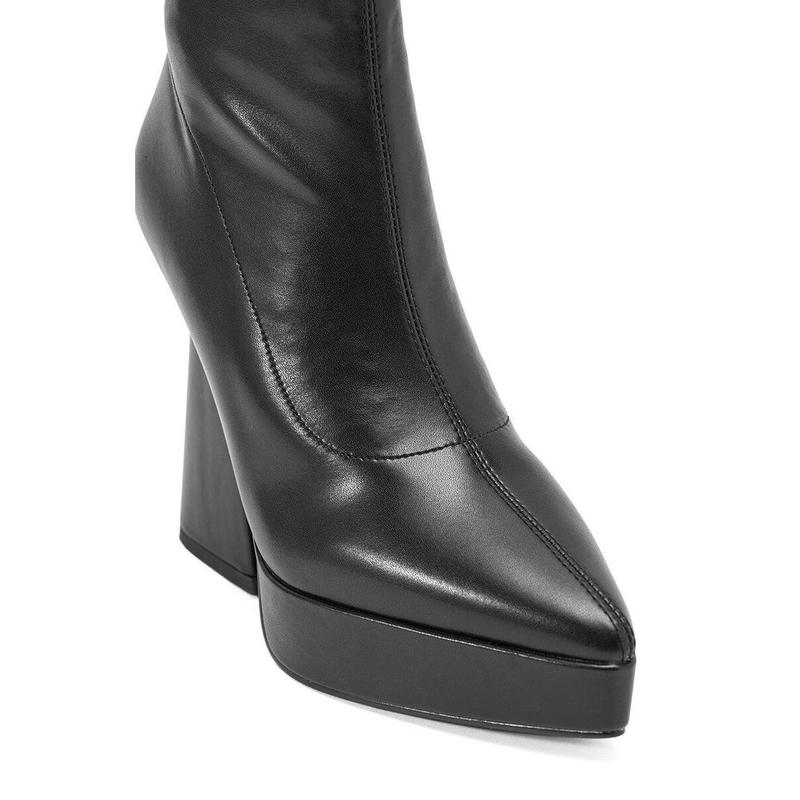 AZALEA WANG SAXTON BLACK PU CHUNKY POINTED TOE BOOTIE