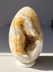 Druzy Agate Quartz Egg | Crystal Decor | Meditation Aid | Crystal Collector | Home Decor | Chakra Balancing