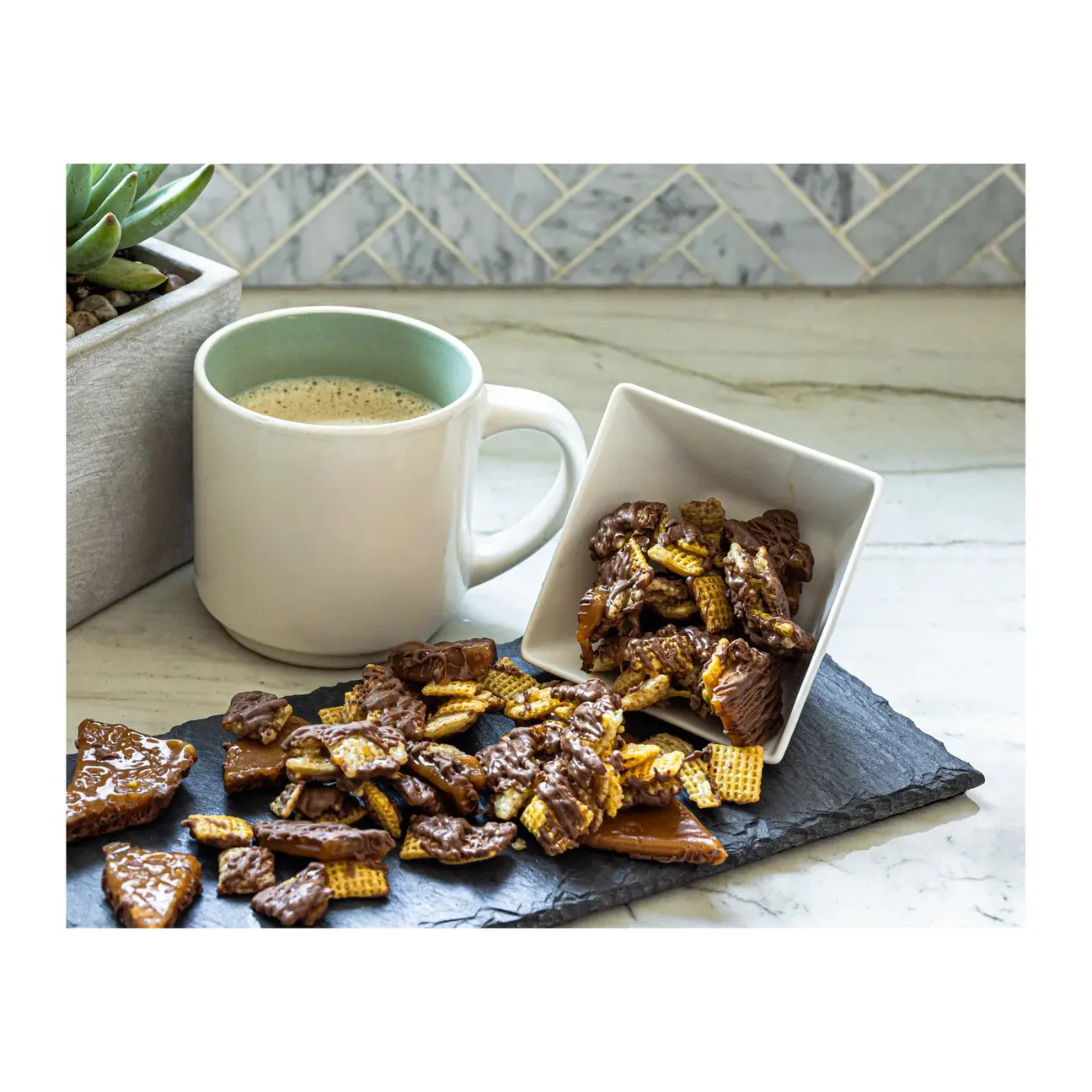 Uncle Hoss's Criss Cross Crunch - Toffee Crunch