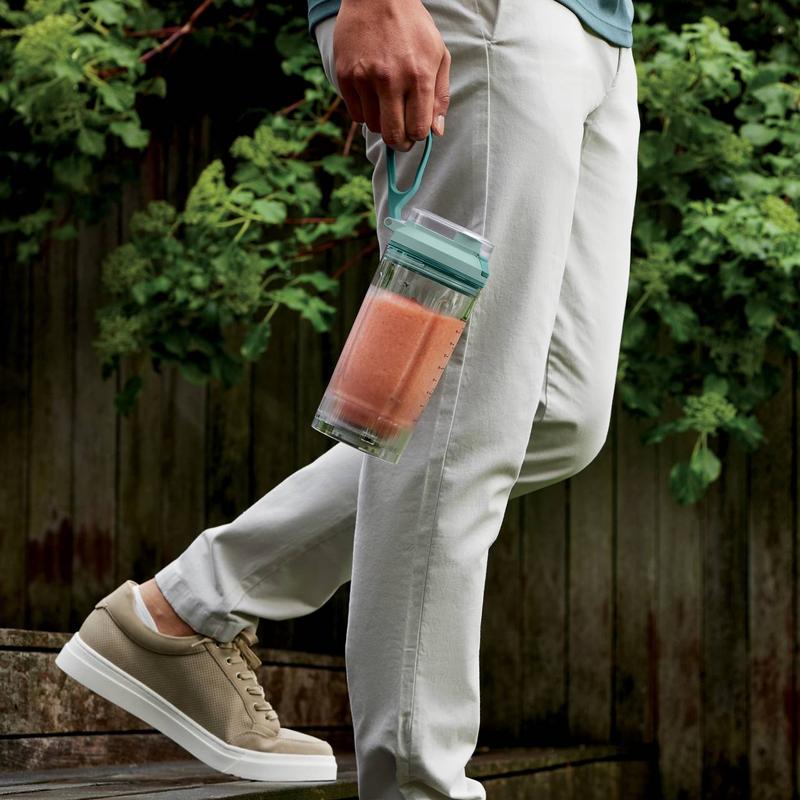 Ninja Blast Max BC251 Portable Blender with 22oz Removable Vessel, Cordless, Dishwasher Safe, 3 Programs, Twist & Go Design, Powerful Juicer Machine