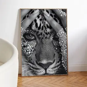 Leopard Print Shiny Poster, Leopard Print Artwork, Vintage Wall Art Canvas, Modern Home Decor, Perfect Gift for Bedroom and Living Room, Unframed, Frameless, 2D Design