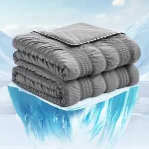 Cozy Bliss Seersucker Cooling Comforter, Q-Max 0.4 Reversible Lightweight Cooling Blanket, Breathable Silk Smooth Summer Bedding Quilt for Hot Sleepers Night Sweats Super Fluffy Duvet Goose Down Duvet