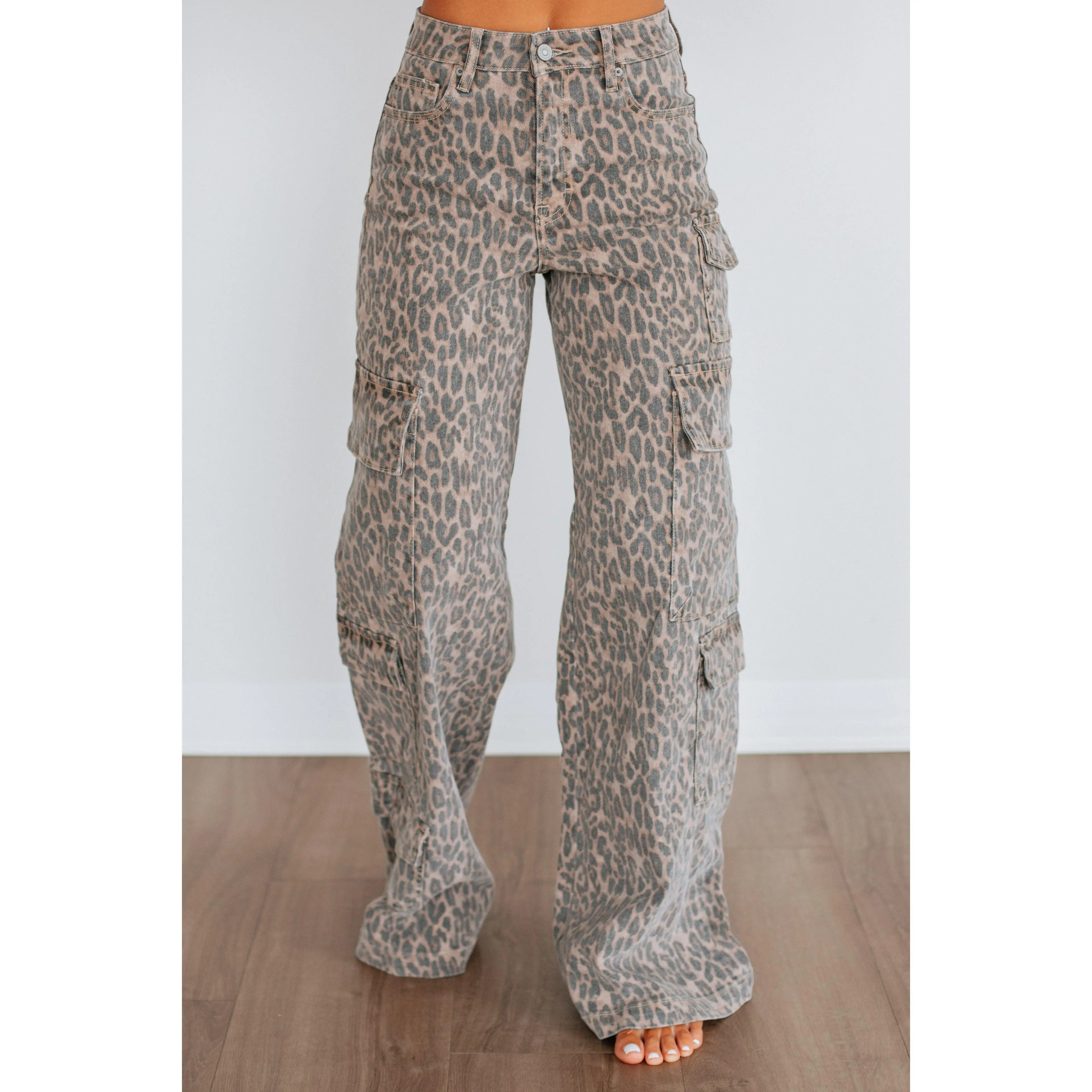 Nori Hidden Cargo Jeans - Cheetah Nori Hidden Cargo Jeans - Cheetah