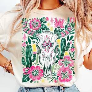 Western Floral Cow Skull Shirt, Boho Cowgirl T-Shirt, Floral Western Wildflower Tee, Preppy Cowgirl Cactus Tshirt
