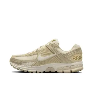 Nike Zoom Vomero 5 Beach Light Khaki Women’s Perfect Daily Casual Comfort Fashion Footwear Walking Running Sneakers Shoe Girl