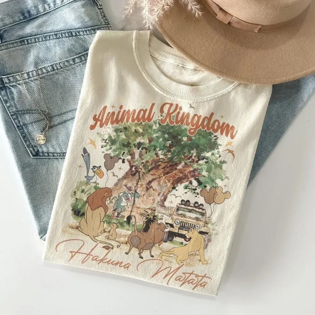 Animal Kingdom Hakuna Matata Shirt, Retro 90s Magic Kingdom Lion King Shirt, WDW Trip 2026 Shirt, Matching Family Shirt