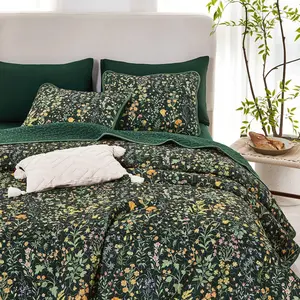 - Floral Quilt Set, Botanical Flower Shabby Chic Cottagecore Vtage Aesthetic , Reversible Lightweight Bedspread Coverlet, 3 count, Dark Green, Tw/Tw XL Size