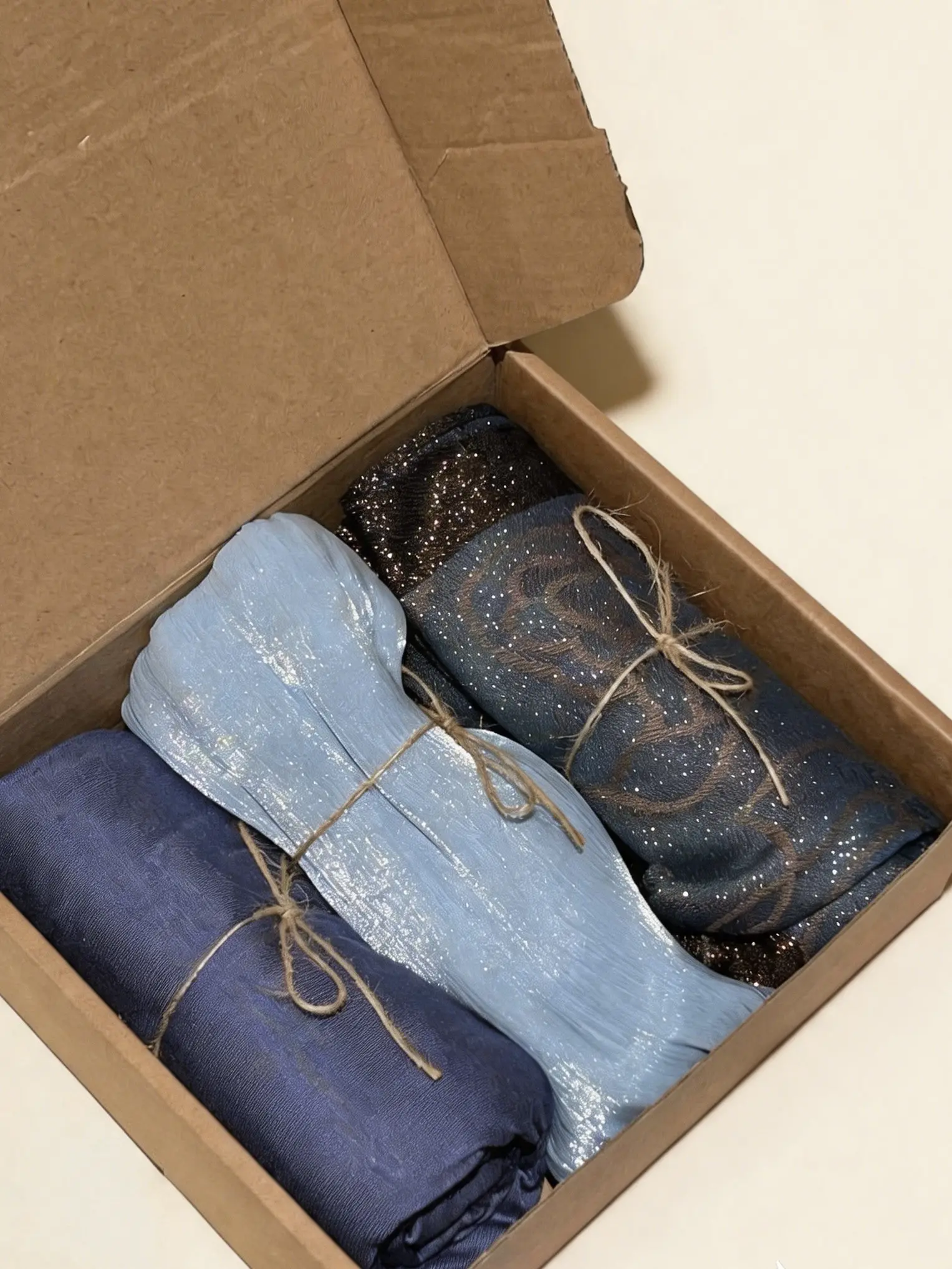 3Pcs Fashion Hijab Gift Box Set | Soft Breathable Fabric, Suitable for Daily Wear, Jersey Cotton, Chiffon Shimmer & Gold Print Muslim Scarves, Ready-to-Gift