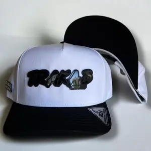 Trakas white black Snapback Hats for Men - Snapback Closure, Adjustable Fit, Classic Black Design with Logo Detail