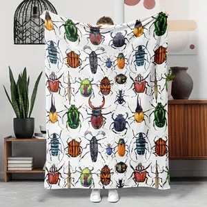 Rustic Style Insect Beetle Print Flannel Throw Blanket - Hypoallergenic, Tear-Resistant, Machine Washable, Knitted Polyester Sofa Bed Office Blanket For All Seasons, Multipurpose Cartoon Theme Gift [JIT]