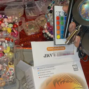 RGB Rotating Sunset Lamp with Remote -180° Adjustable LED Projector Light  4 Modes USB Powered Portable Sunset Night Light for Photography Party Home Decor Gift for Women Men Christmas Gift Battery Included