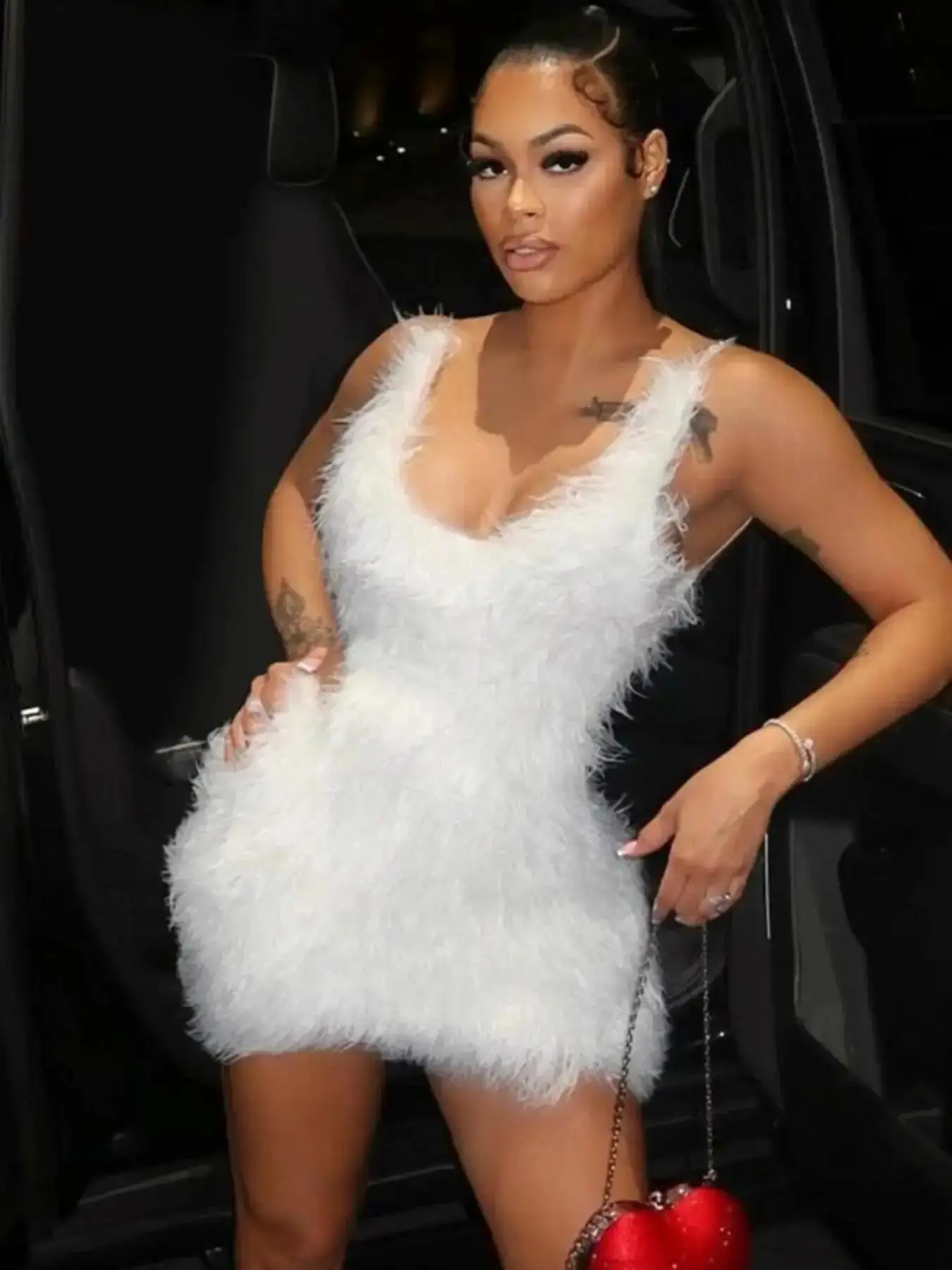 Women's Trendy Solid Color Backless Fluffy Cami Dress, Fashion U Neck Sleeveless Mini for Party Club Dating Wear, Women for Summer, Elegant dresses, Formal Romantic Bodycon Womenswear, elegant silhouette, timeless appeal