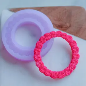 Rosette Buttercream Border Round Frame Mold Designed by Brittany Bennett - Sprinkles & Sparkles
