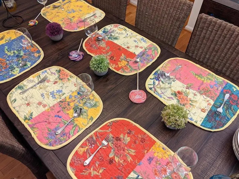 Floral Patchwork Quilted Placemats - Set of 6 Cotton Table Mats
