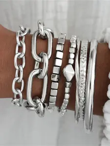 7PCS Women's Silver Multi-Texture Bangle Set (Thick Chain/Square Bead/Hammered Styles) Stackable Bracelets Bangles Bracelets Set Versatile for Daily Layering, Edgy Outfits & Party Looks Stylish Luxury Accessories