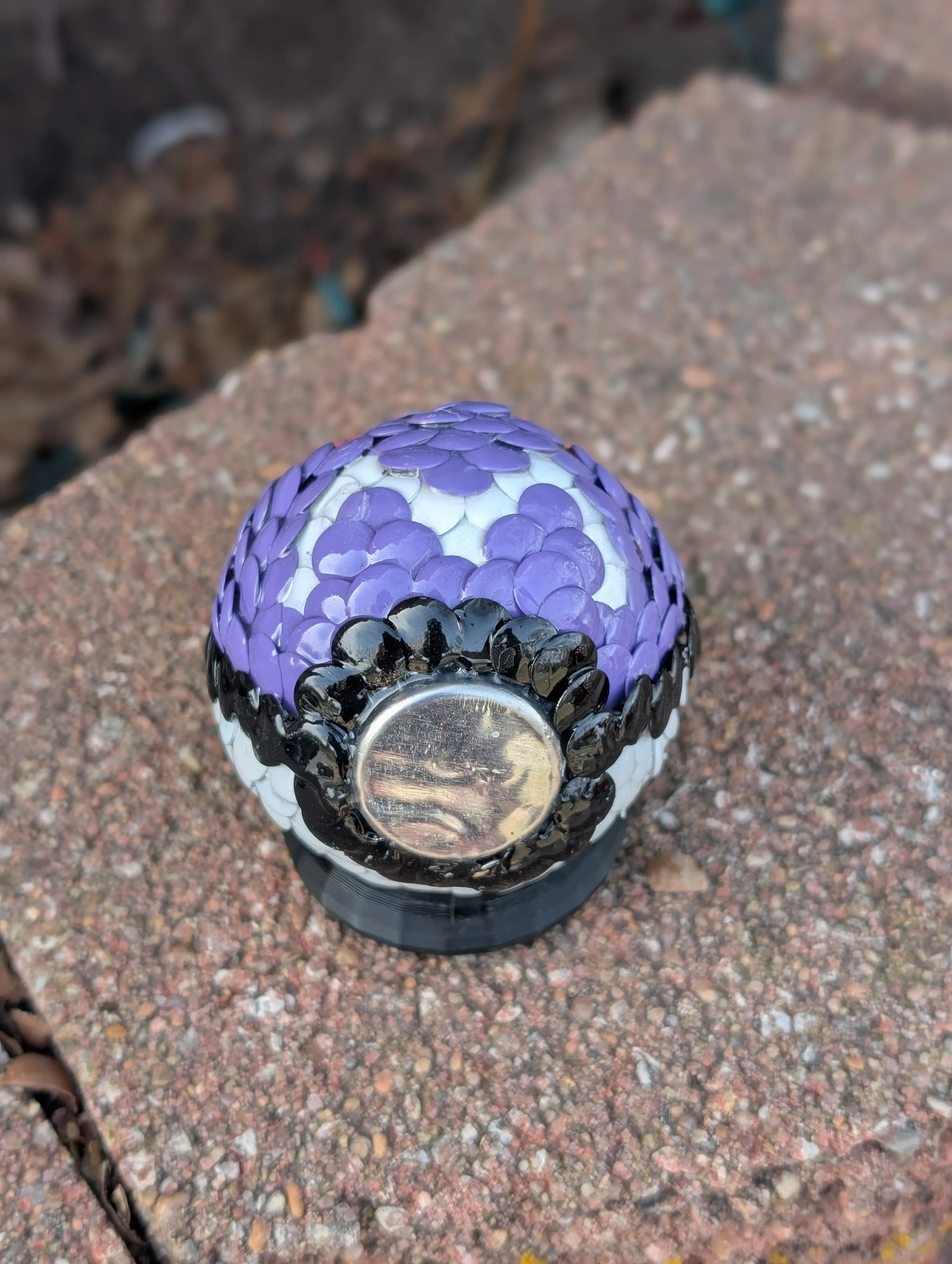 dragon-scale Master pokeball