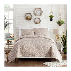 Justina Blakeney Abrazo King Quilt Set