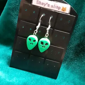 alien earrings