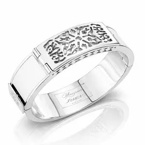 White "Un Rêve" Perfume Bracelet in Silver