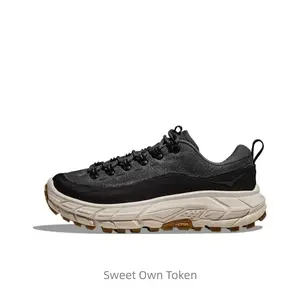 Damping, anti-slip, water-resistant, breathable, supportive, with good grip. Low heel. Outdoor functional shoes. Men's and women's versions in black and white.