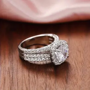 Ladies' fashion Micro Pave 3 Row zirconia Ring For Women Engagement Wedding Casual Party Jewelry