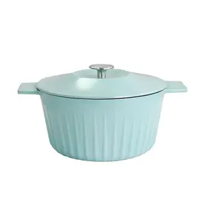 Martha Stewart 5-qt Cast Iron Embossed Dutch Oven w/ Lid