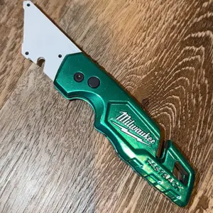 Green sparkle Milwaukee fastback