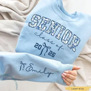 Custom Senior 2026 Sweatshirt, Personalized Class of 2026 Shirt, Coquette Senior 2026 Sweatshirt, Graduation Gift, Senior Mom Sweatshirt