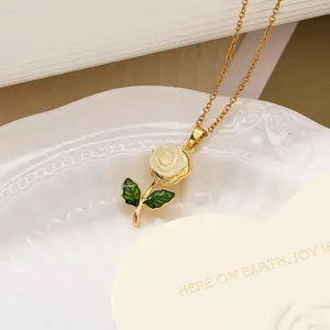 Rose Flower Gold  Full Diamond Light Luxury Elegant Necklace for Women Versatile Clavicle Titanium Steel Chain Dainty Necklace