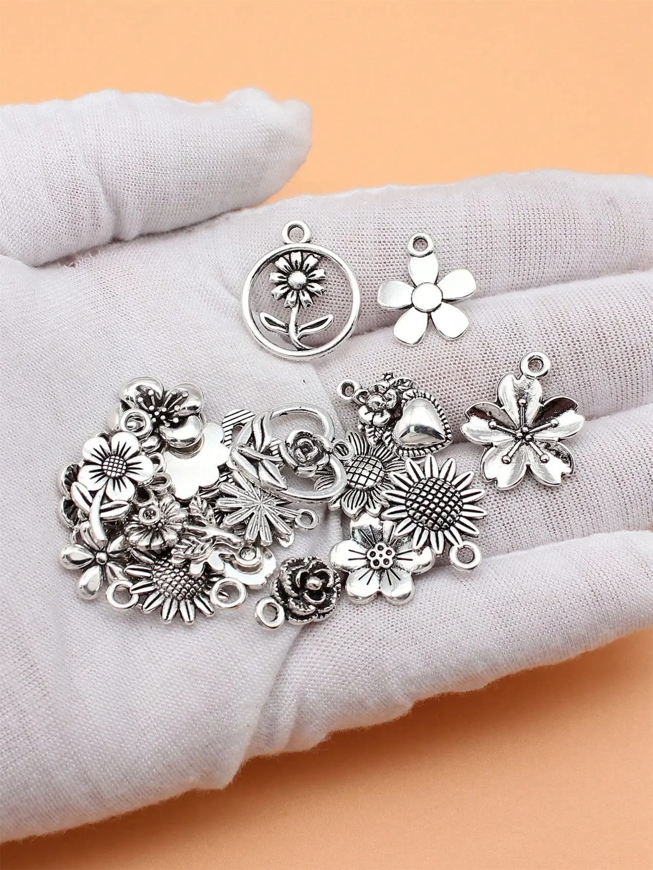 24pcs Antique Silver Color Flower Charms Collection For Diy Jewelry Making, 24 Styles, 1 Of Each Valentines