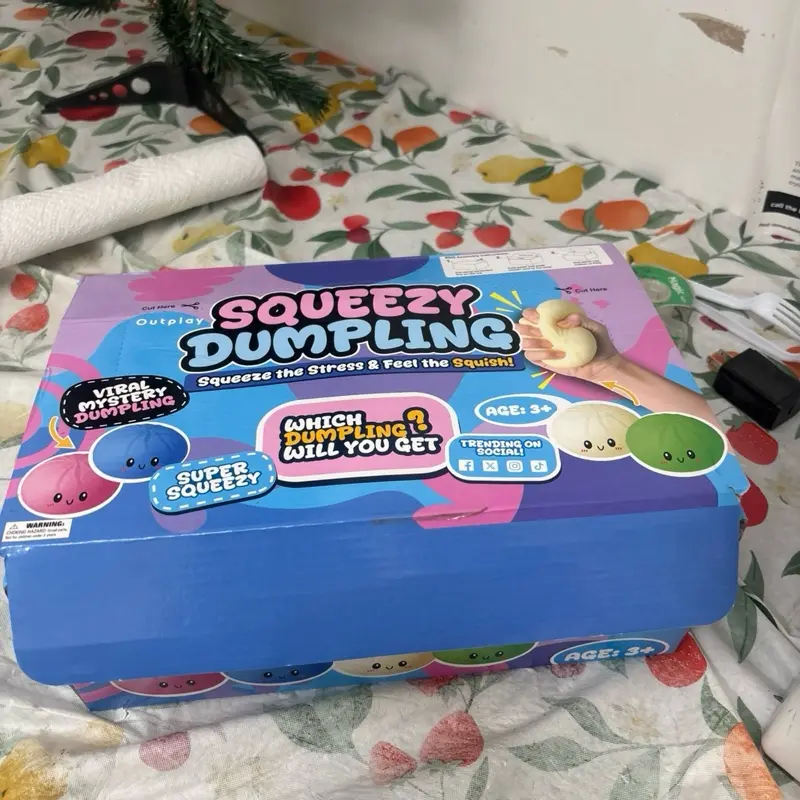 SQUEEZY DUMPLING TOY