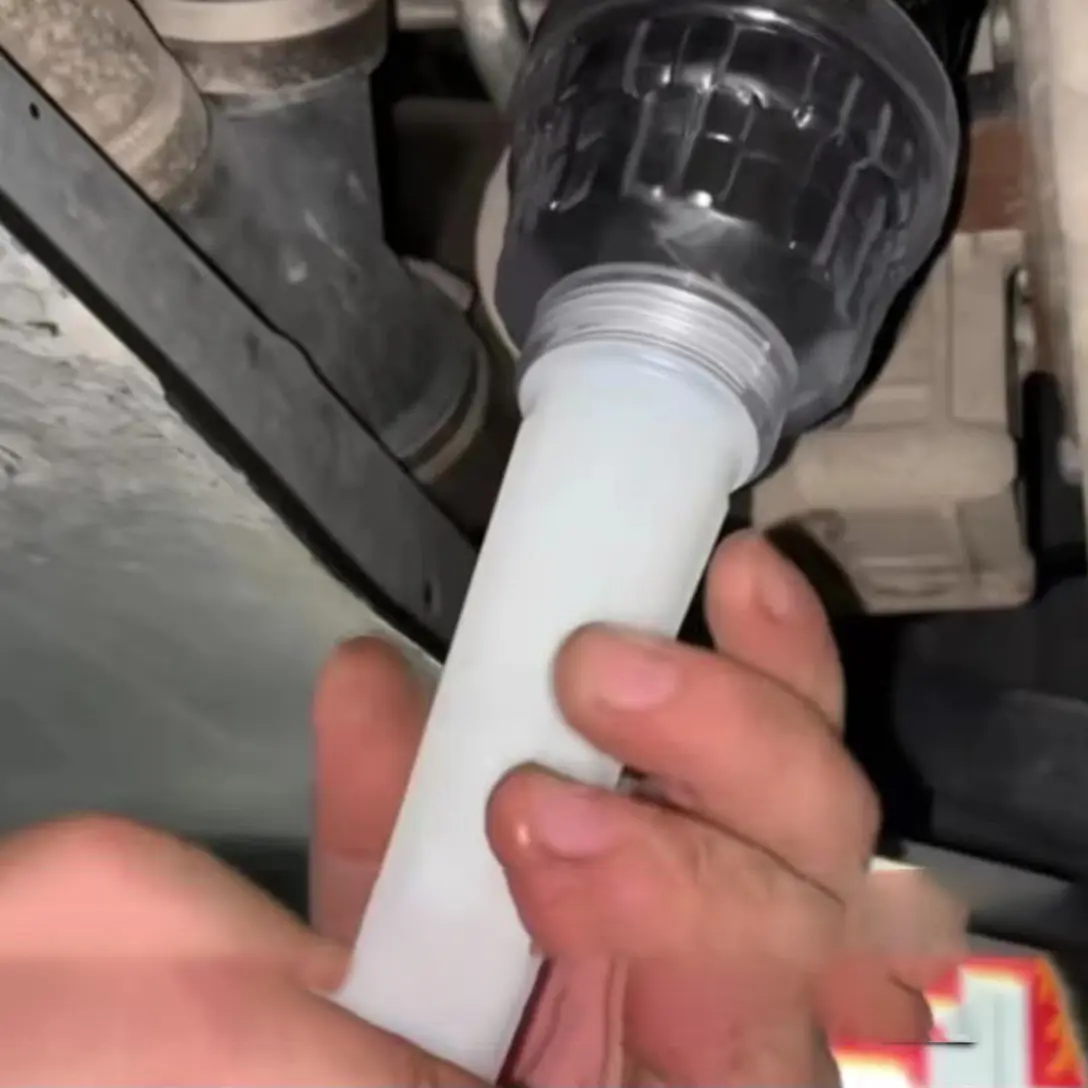 Oil Filter Removal Tool Universal Funnel, Anti-Scald Multifunctional Oil-Free Handheld Oil Filter Funnel, Durable Design, Auto Repair Tools, Car Repair Tools