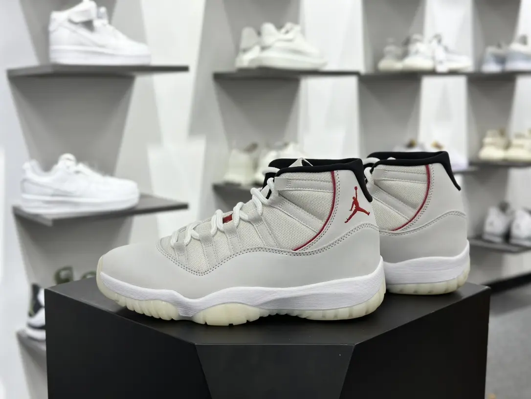 Men High Top Basketball Sneakers Light Grey Smooth Leather Upper Red Contrast Stitching White Midsole Glow‑In‑The‑Dark Outsole Padded Collar Lace Up Sport Training Street Fashion Shoes