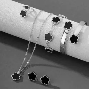 Women's 5-PCS Lucky Flower Design Combo Jewelry Set - Trendy, Casual, Stylish Pendant, Necklace, Ring, Bracelet, Earring Set, Dainty Matching Accessories, Everyday Wear, Cute Birthday Gift, Earring For Women, Trendy Jewelry Sets