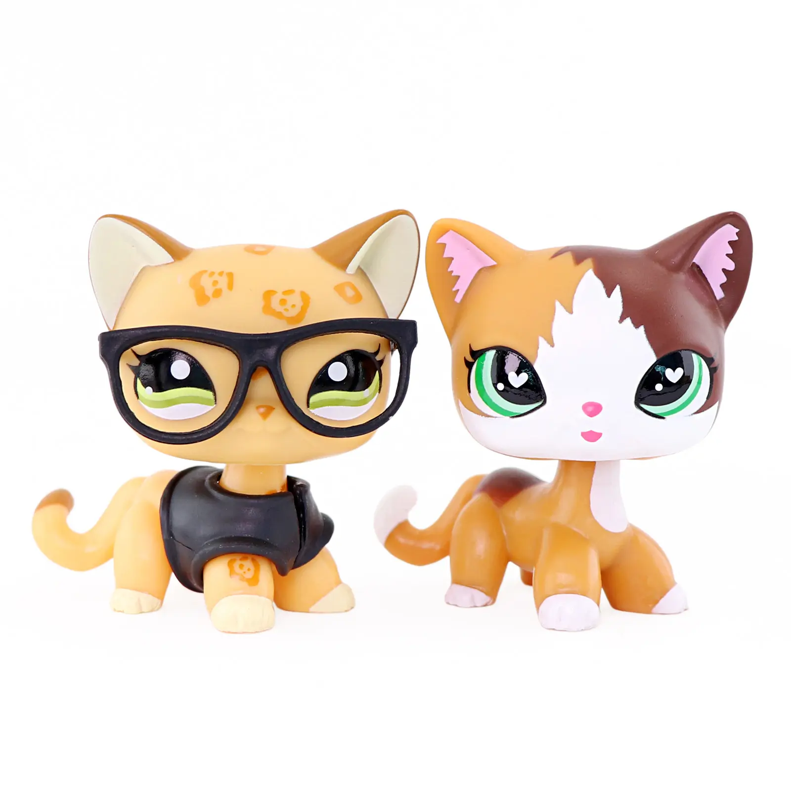 2Pcs Cute Big-Eye Cat Figurines Set - Spotted Cat & Patchwork Kitten Mini Collectible Animal Toy Figures, Desktop Ornament for Kids, Gift Option