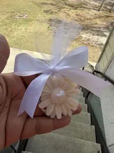 Flor margarita de cera y con aroma lavander.