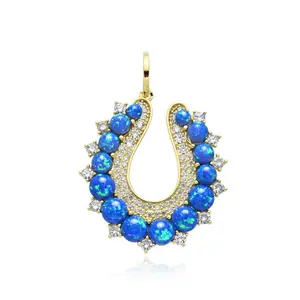 Unisex Horseshoe Charm Pendant with Blue Stones, Costume Jewelry Accessory for Boho Outfits, Daily Fashion Use, Symbol of Good Luck, Versatile and Stylish