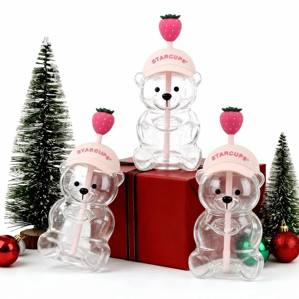 2026 New Cute Beaar Glass Tumbler with Bear Lid & Strawberry Straw, Holiday Teddy Bear Cup，20oz Reusable Aesthetic Teddy Bear Cup for Iced Coffee, Boba Milk Tea, Matcha, Juice, Smoothies & Cold Drinks, Dishwasher Safe