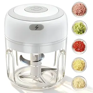 Portable Mini Food Chopper, Multifunctional Kitchen Cutter, USB Rechargeable Electric Garlic Mincer, Small Food Processor. It can chop ginger, chili, fruits, onions, tomatoes and more, perfect for making baby food and seasonings.