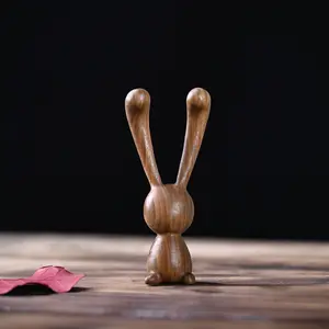 Creative Agarwood Rabbit Massage Stick, Facial Line Lifting, Pressure Acupoint, Gift for Friends and Family, Made in China